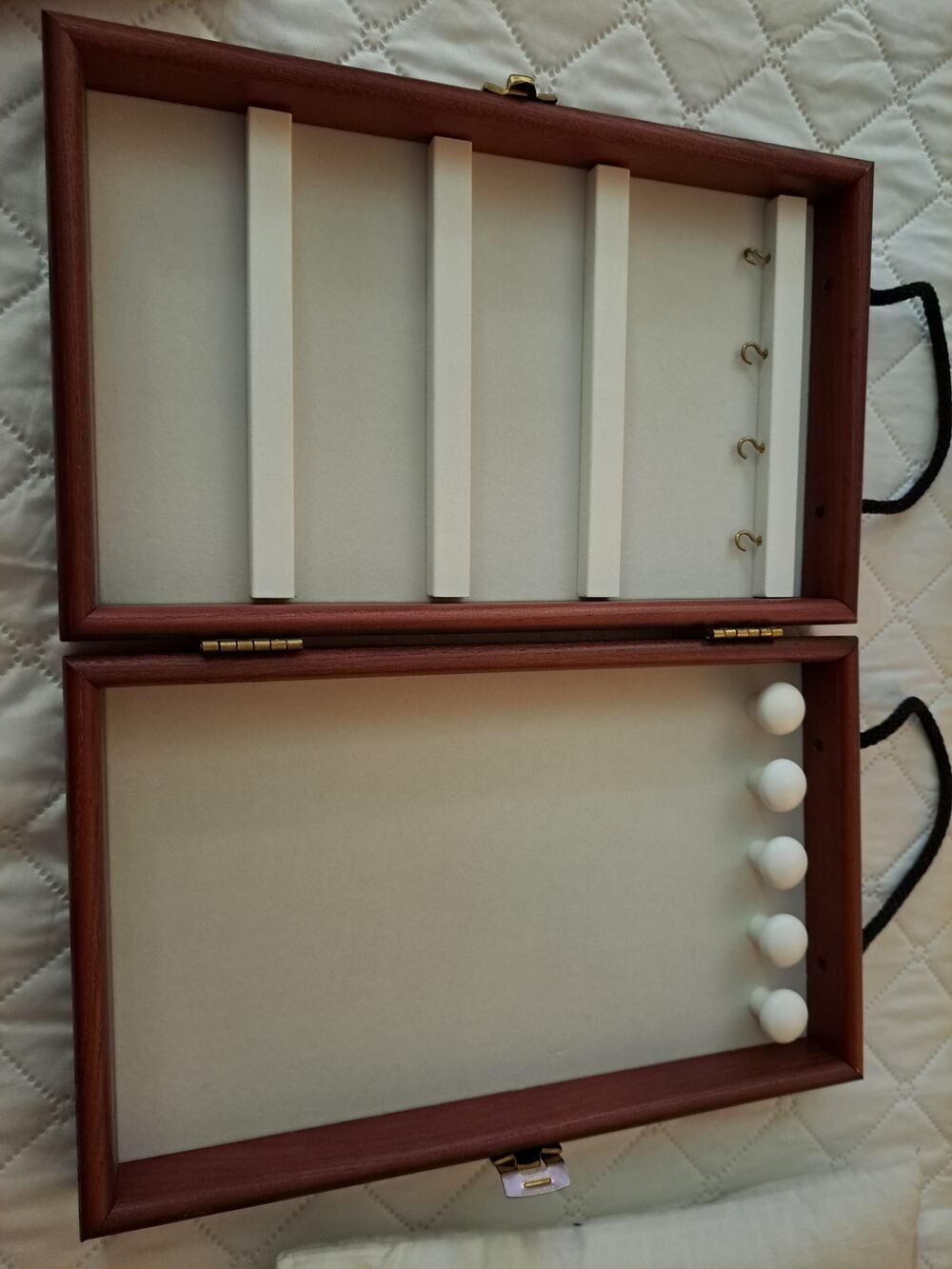 ShowCase To Go Jewelry Display, Black Exterior Cherry Honorable Showcase